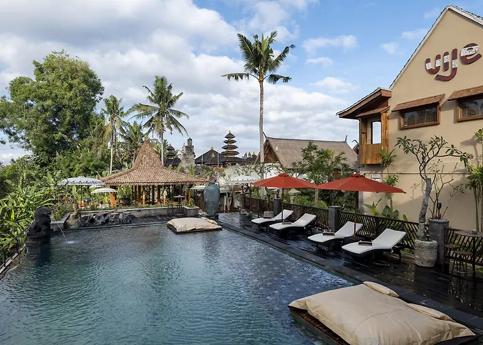 Hotel Vije Boutique & 4*